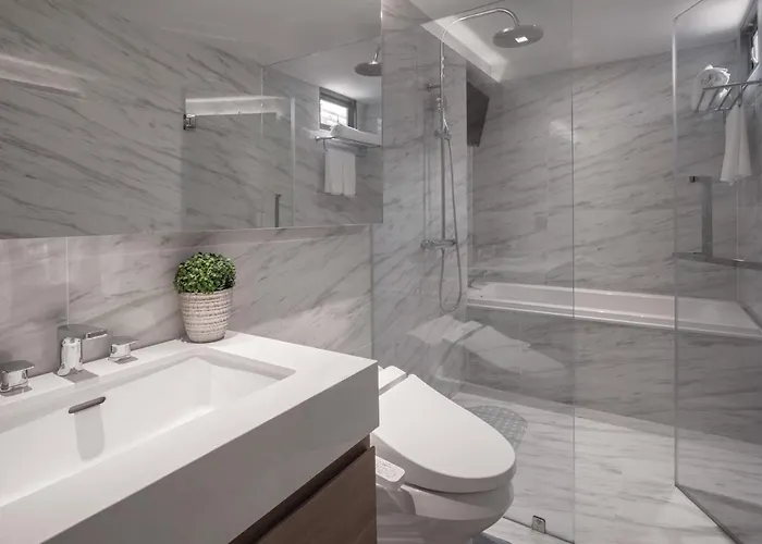 Voque & Serviced Sukhumvit 51 Bangkok