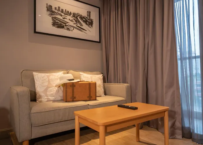 Voque & Serviced Sukhumvit 51