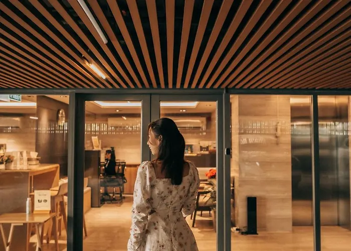 Voque & Serviced Sukhumvit 51 Hotel Bangkok