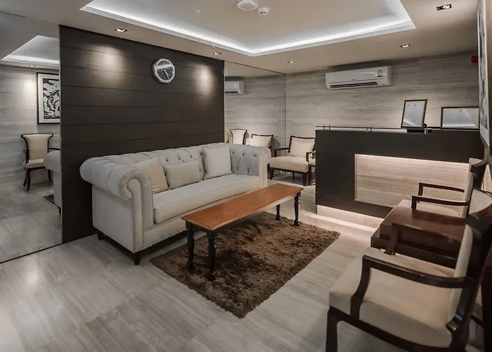 Voque & Serviced Sukhumvit 51
